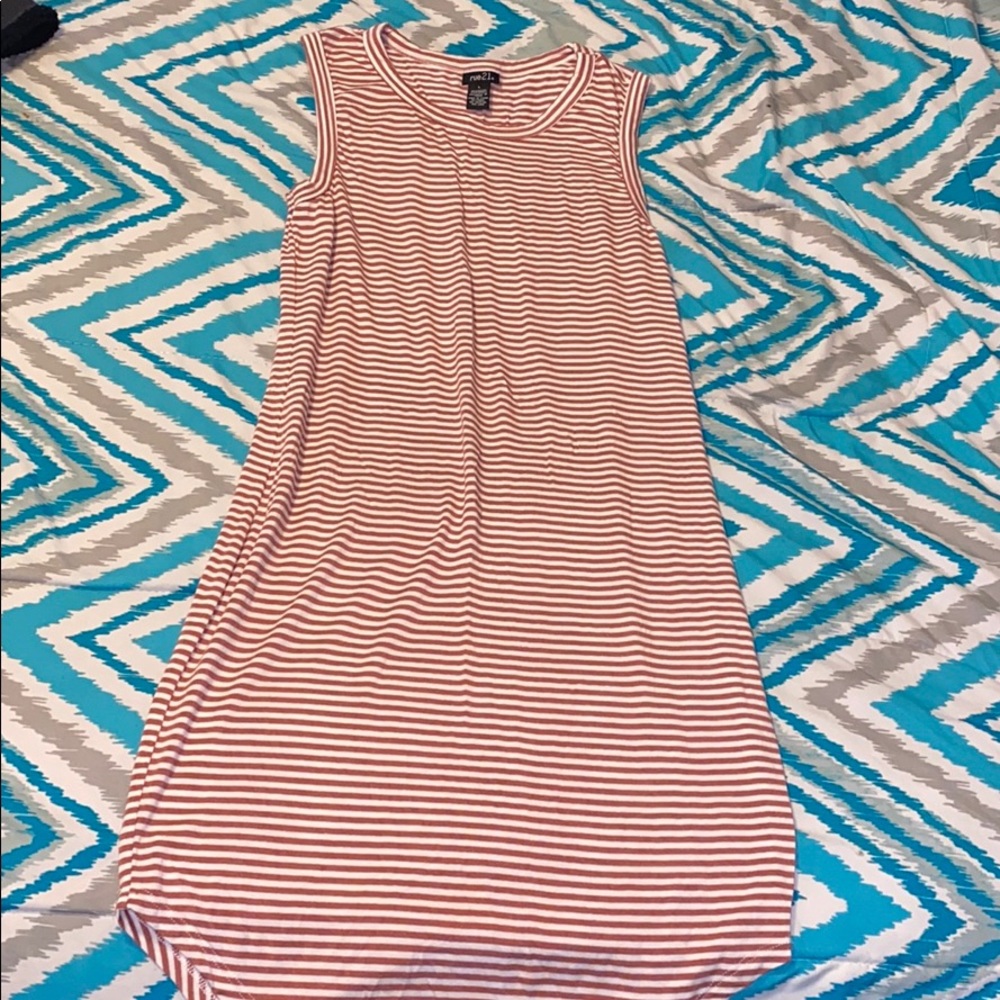 T-SHIRT dress